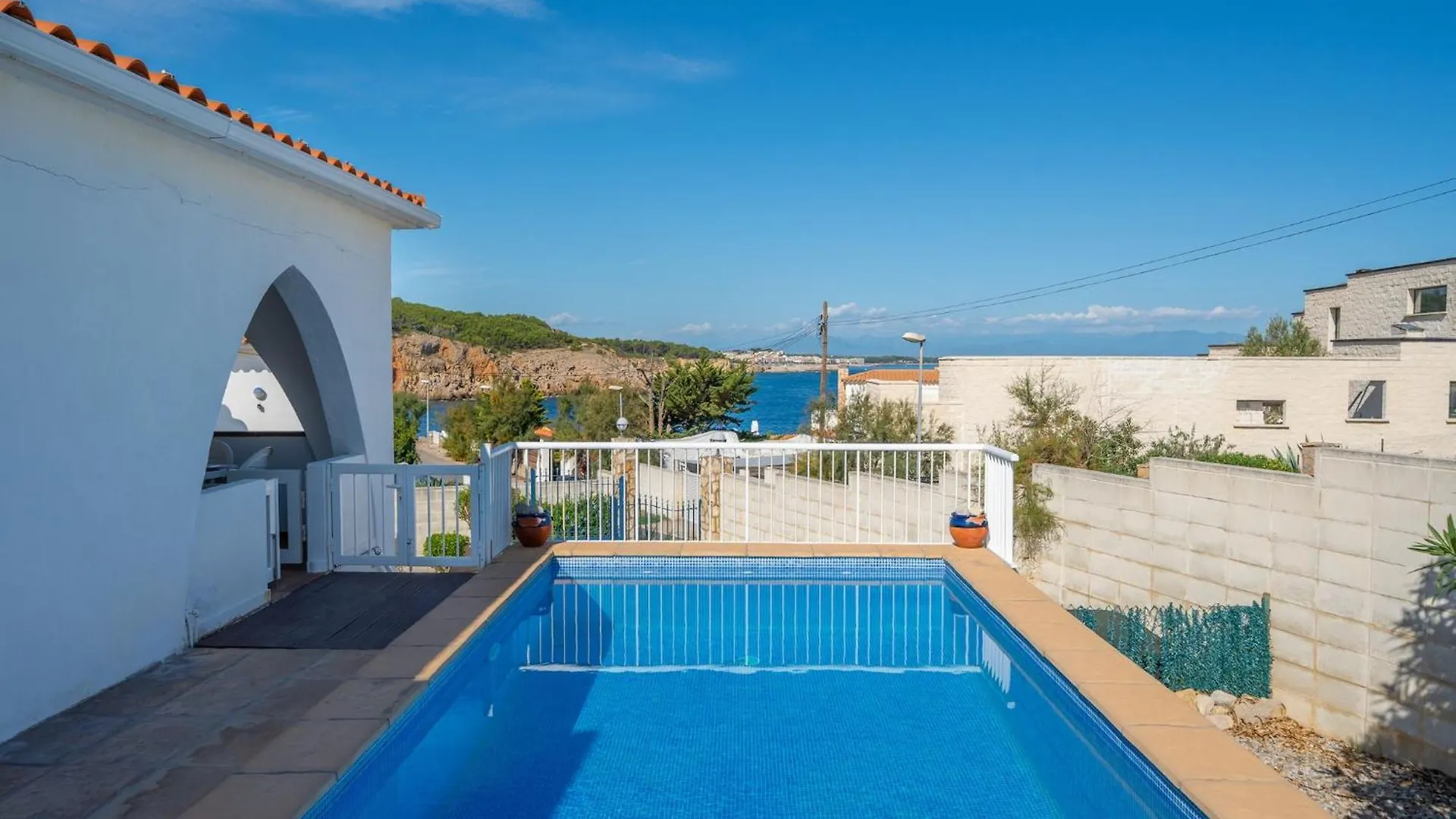 Well-Appointed Villa In L Escala L' Escala