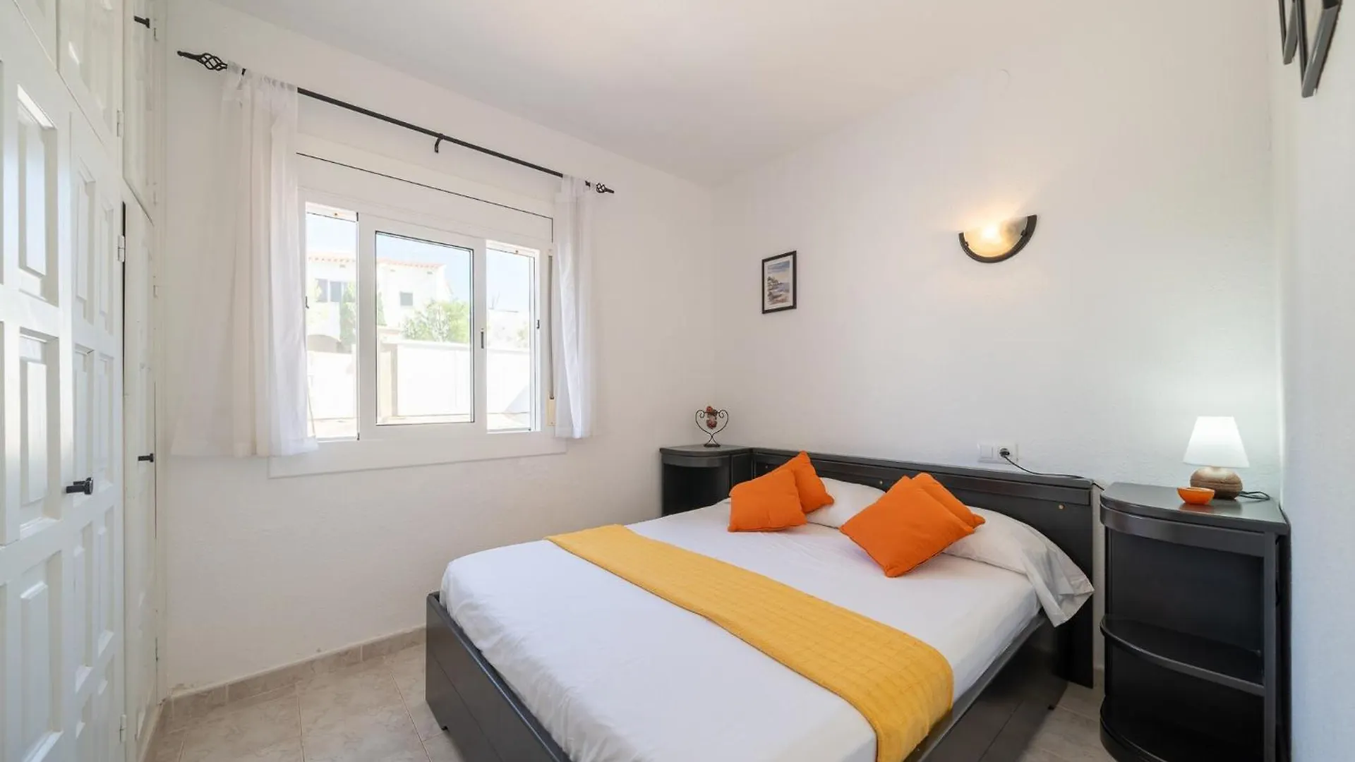 Well-Appointed Villa In L Escala L' Escala